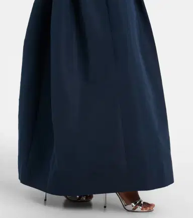 Oscar de la Renta Embellished faille gown | Thumbnail 3 Oscar de la Renta Embellished faille gown | Thumbnail 3