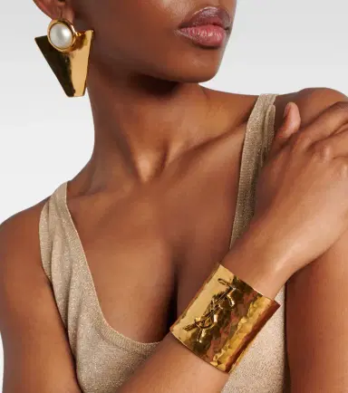 Saint Laurent Cassandre cuff bracelet | Thumbnail 4
