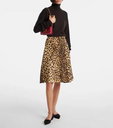 Roger Vivier Gommettine grosgrain ballet flats | Thumbnail 5