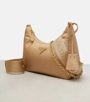 Prada Re-Edition 2005 Re-Nylon shoulder bag | Thumbnail 4 Prada Re-Edition 2005 Re-Nylon shoulder bag | Thumbnail 4
