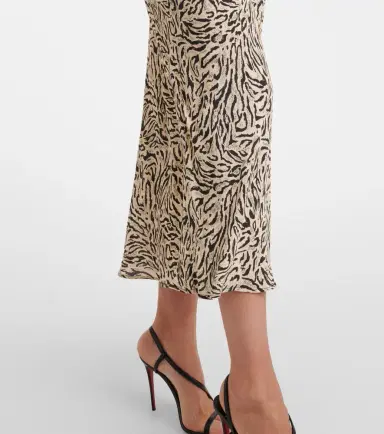 Rixo Iggy embroidered midi dress | Thumbnail 3