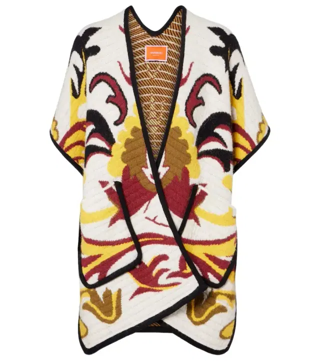 La DoubleJ In My Power patterned cape