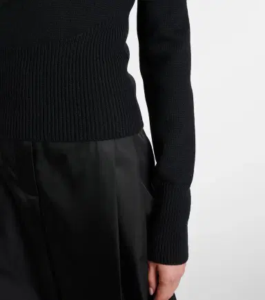 Alaïa Alaïa Virgin wool turtleneck sweater | Thumbnail 2