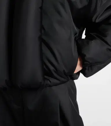 Alaïa Alaïa Padded jacket | Thumbnail 5 Alaïa Alaïa Padded jacket | Thumbnail 5