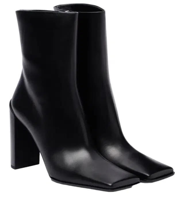 Alaia Alaïa Leather ankle boots