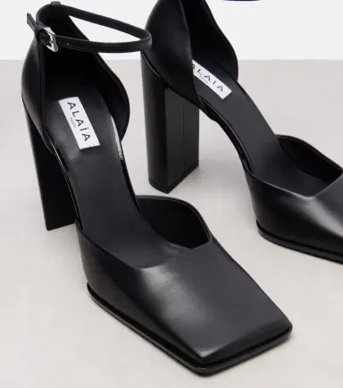 Alaïa Alaïa Leather pumps | Thumbnail 3 Alaïa Alaïa Leather pumps | Thumbnail 3