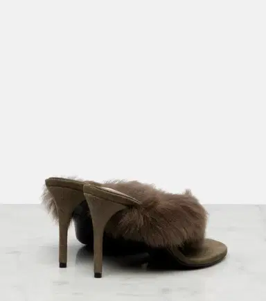 Alaïa Alaïa 90 shearling-trimmed thong sandals | Thumbnail 3 Alaïa Alaïa 90 shearling-trimmed thong sandals | Thumbnail 3