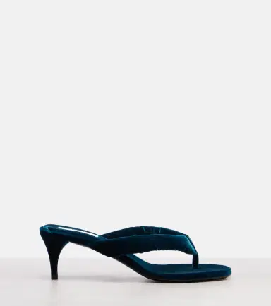 Alaïa Alaïa Velvet thong sandals | Thumbnail 3