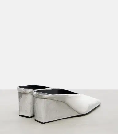 Alaïa Alaïa Cube 75 velvet wedge pumps | Thumbnail 2 Alaïa Alaïa Cube 75 velvet wedge pumps | Thumbnail 2