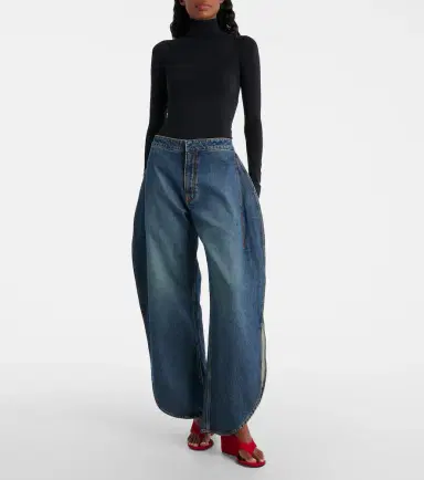 Alaïa Alaïa Cube 75 velvet wedge thong sandals | Thumbnail 5 Alaïa Alaïa Cube 75 velvet wedge thong sandals | Thumbnail 5