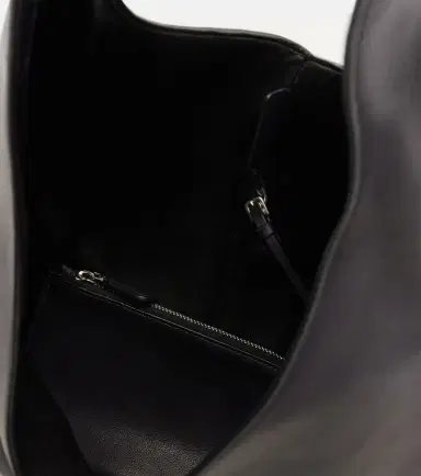 The Row Bindle Small leather shoulder bag | Thumbnail 3