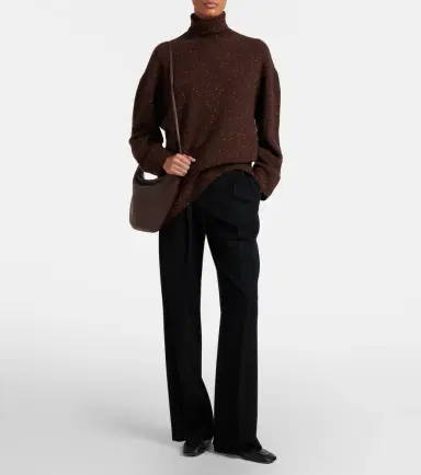 The Row EW Izzy Medium leather shoulder bag | Thumbnail 7 The Row EW Izzy Medium leather shoulder bag | Thumbnail 7