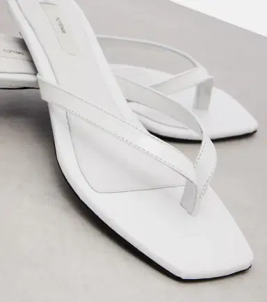 TOTEME Croc-effect leather thong sandals | Thumbnail 4 TOTEME Croc-effect leather thong sandals | Thumbnail 4