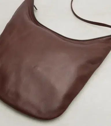 The Row N/S Izzy leather shoulder bag | Thumbnail 3 The Row N/S Izzy leather shoulder bag | Thumbnail 3