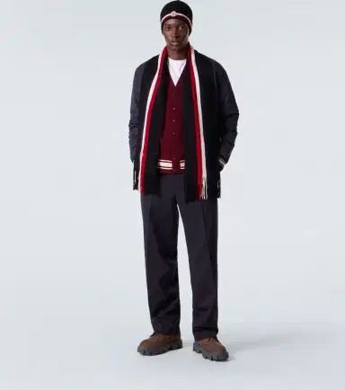 Moncler Fringed virgin wool scarf | Thumbnail 2