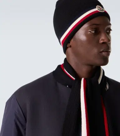 Moncler Fringed virgin wool scarf | Thumbnail 3