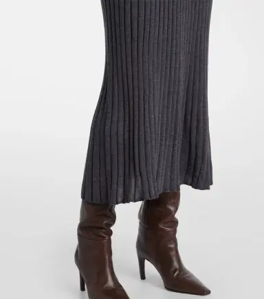 Brunello Cucinelli Ribbed-knit virgin wool sweater dress | Thumbnail 3 Brunello Cucinelli Ribbed-knit virgin wool sweater dress | Thumbnail 3