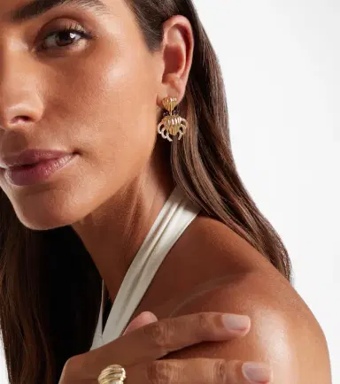 Yvonne Léon Yvonne Léon Crabe Coquillage 9kt gold earrings with diamonds | Thumbnail 4