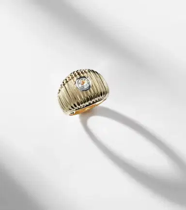 Yvonne Léon Yvonne Léon Berlingot Maxi 9kt gold ring with topaz | Thumbnail 5