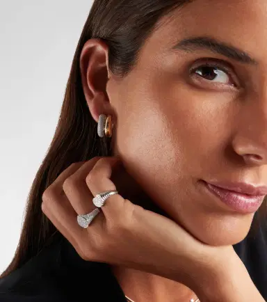 Yvonne Léon Yvonne Léon 9kt white and yellow gold hoop earrings with diamonds | Thumbnail 5