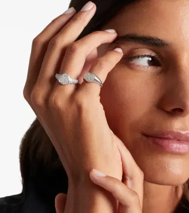 Yvonne Léon Yvonne Léon Baby 9kt white gold pinky ring with diamonds | Thumbnail 5
