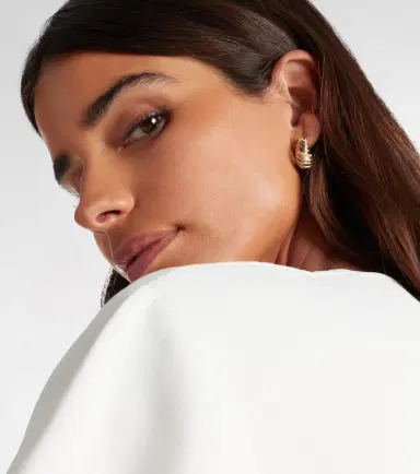 Yvonne Léon Yvonne Léon Gaufrette 9kt white and yellow gold hoop earrings with diamonds | Thumbnail 3 Yvonne Léon Yvonne Léon Gaufrette 9kt white and yellow gold hoop earrings with diamonds | Thumbnail 3