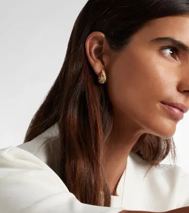 Yvonne Léon Yvonne Léon Gaufrette 9kt white and yellow gold hoop earrings with diamonds | Thumbnail 4 Yvonne Léon Yvonne Léon Gaufrette 9kt white and yellow gold hoop earrings with diamonds | Thumbnail 4