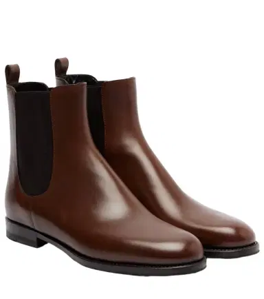 Manolo Blahnik Chelsa leather Chelsea boots | Thumbnail 1 Manolo Blahnik Chelsa leather Chelsea boots | Thumbnail 1