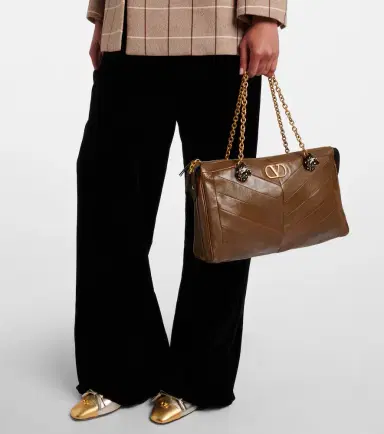 Valentino Garavani Panthea Medium leather tote bag | Thumbnail 8 Valentino Garavani Panthea Medium leather tote bag | Thumbnail 8
