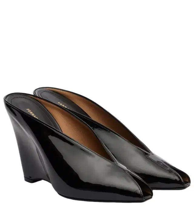 Ferragamo Alicia 95 patent leather wedge mules