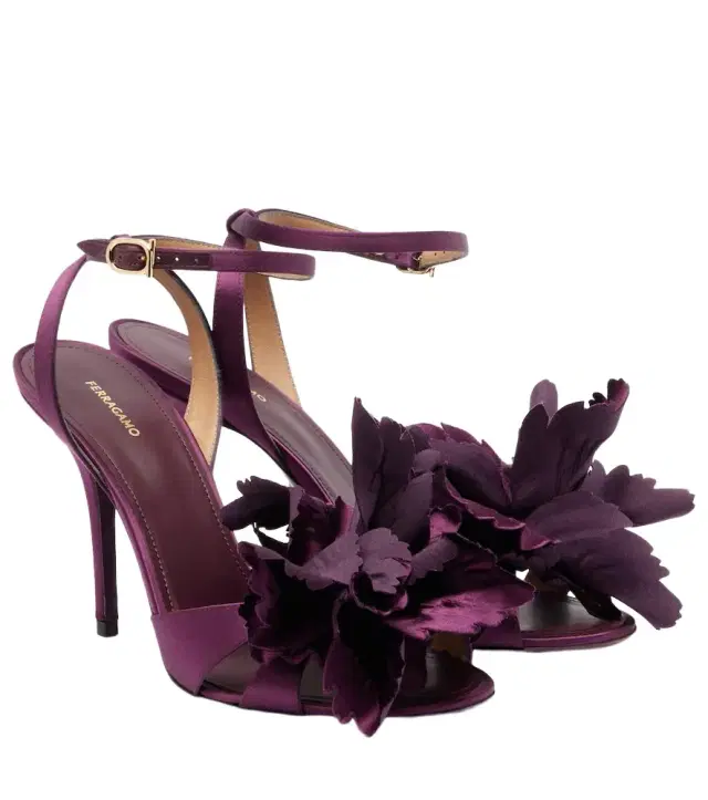 Ferragamo Ghilly 95 floral-appliqué satin sandals