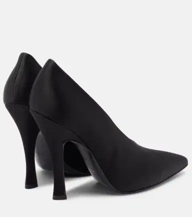 Magda Butrym Satin pumps | Thumbnail 4