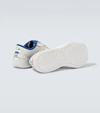 Balenciaga Hamptons distressed leather sneakers | Thumbnail 2 Balenciaga Hamptons distressed leather sneakers | Thumbnail 2