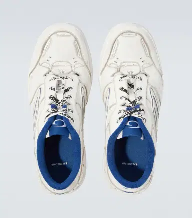 Balenciaga Hamptons distressed leather sneakers | Thumbnail 3 Balenciaga Hamptons distressed leather sneakers | Thumbnail 3