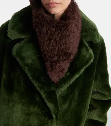 Yves Salomon Shearling and wool scarf | Thumbnail 4