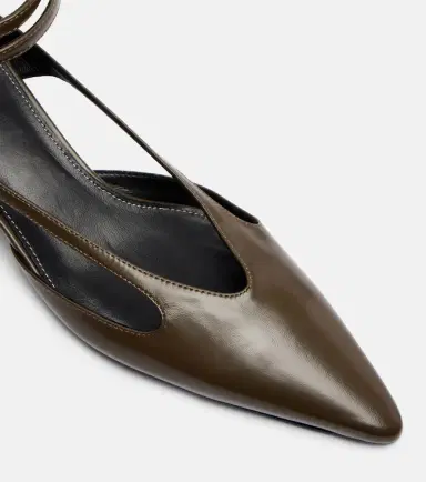 Toteme Cutout leather pumps | Thumbnail 4