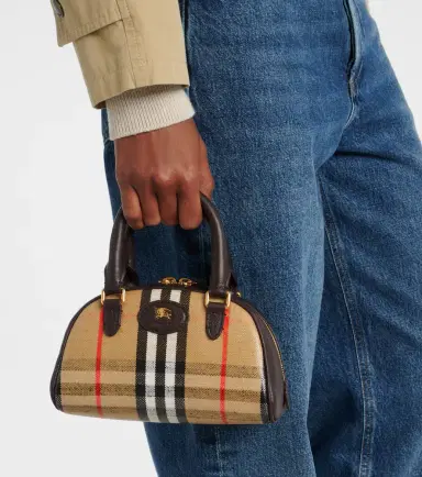 Burberry Highlands Mini Check tote bag | Thumbnail 4 Burberry Highlands Mini Check tote bag | Thumbnail 4