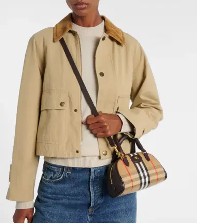 Burberry Highlands Mini Check tote bag | Thumbnail 6 Burberry Highlands Mini Check tote bag | Thumbnail 6