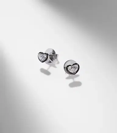 Kamyen Heartbeats 18kt white gold and enamel earrings with diamonds | Thumbnail 5 Kamyen Heartbeats 18kt white gold and enamel earrings with diamonds | Thumbnail 5