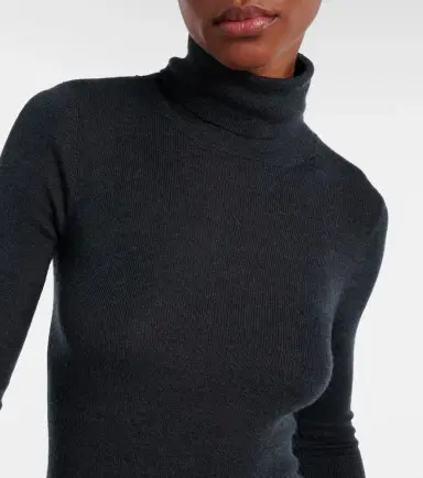 The Frankie Shop Utica Thin wool and silk turtleneck sweater | Thumbnail 3 The Frankie Shop Utica Thin wool and silk turtleneck sweater | Thumbnail 3