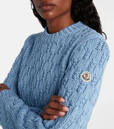 Moncler Virgin wool sweater | Thumbnail 2