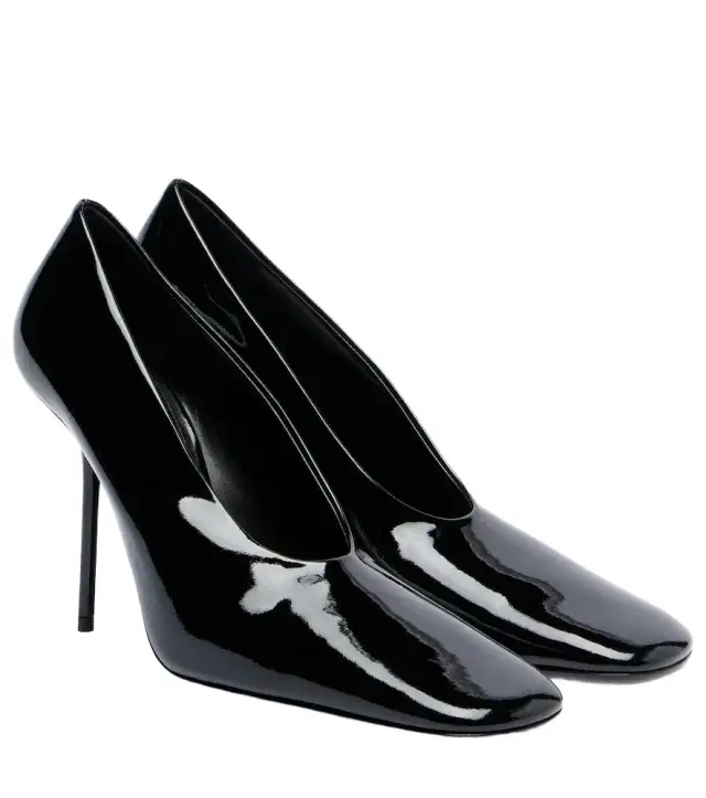 Victoria Beckham 100 patent leather pumps