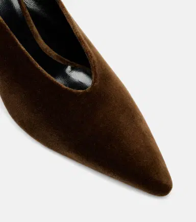 Le Monde Béryl Le Monde Béryl Victoria 70 velvet wedges | Thumbnail 3
