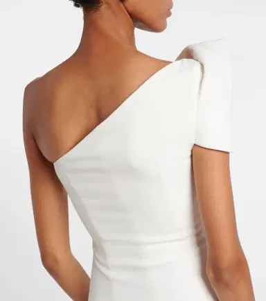 Safiyaa Bridal Blanchette crêpe gown | Thumbnail 4