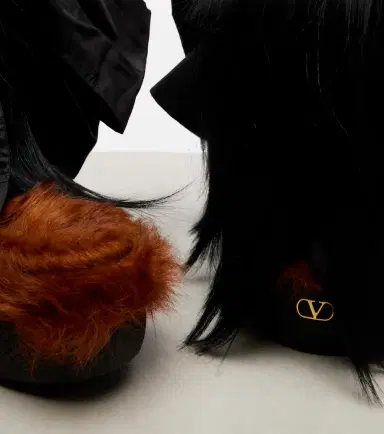 Valentino Garavani Snowish shearling snow boots | Thumbnail 2 Valentino Garavani Snowish shearling snow boots | Thumbnail 2