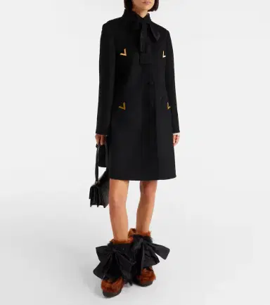 Valentino Garavani Snowish shearling snow boots | Thumbnail 5 Valentino Garavani Snowish shearling snow boots | Thumbnail 5