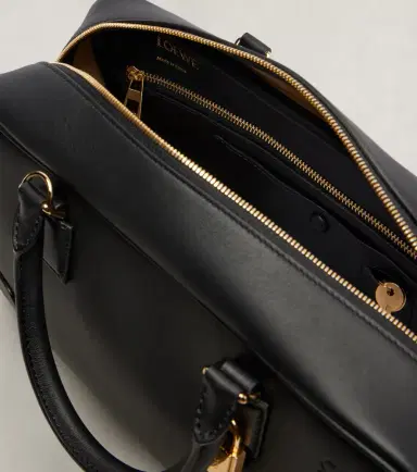 Loewe Amazona 28 leather top-handle bag | Thumbnail 2 Loewe Amazona 28 leather top-handle bag | Thumbnail 2