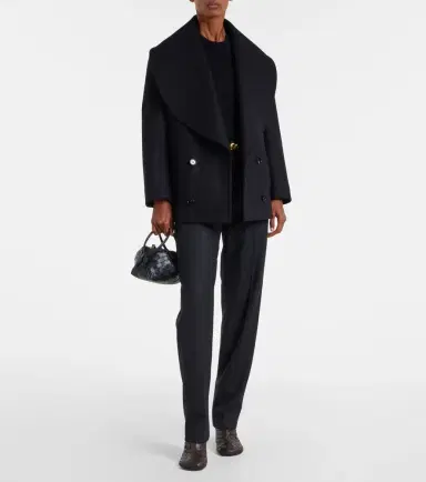 Bottega Veneta Loop Small leather tote bag | Thumbnail 5
