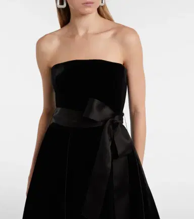 Elie Saab Belted velvet gown | Thumbnail 4