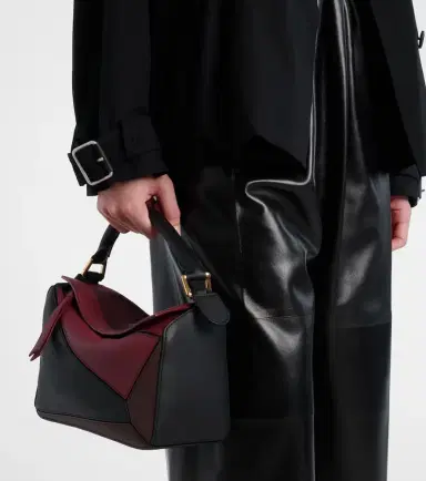 Loewe x Albers Puzzle Small leather top-handle bag | Thumbnail 6 Loewe x Albers Puzzle Small leather top-handle bag | Thumbnail 6
